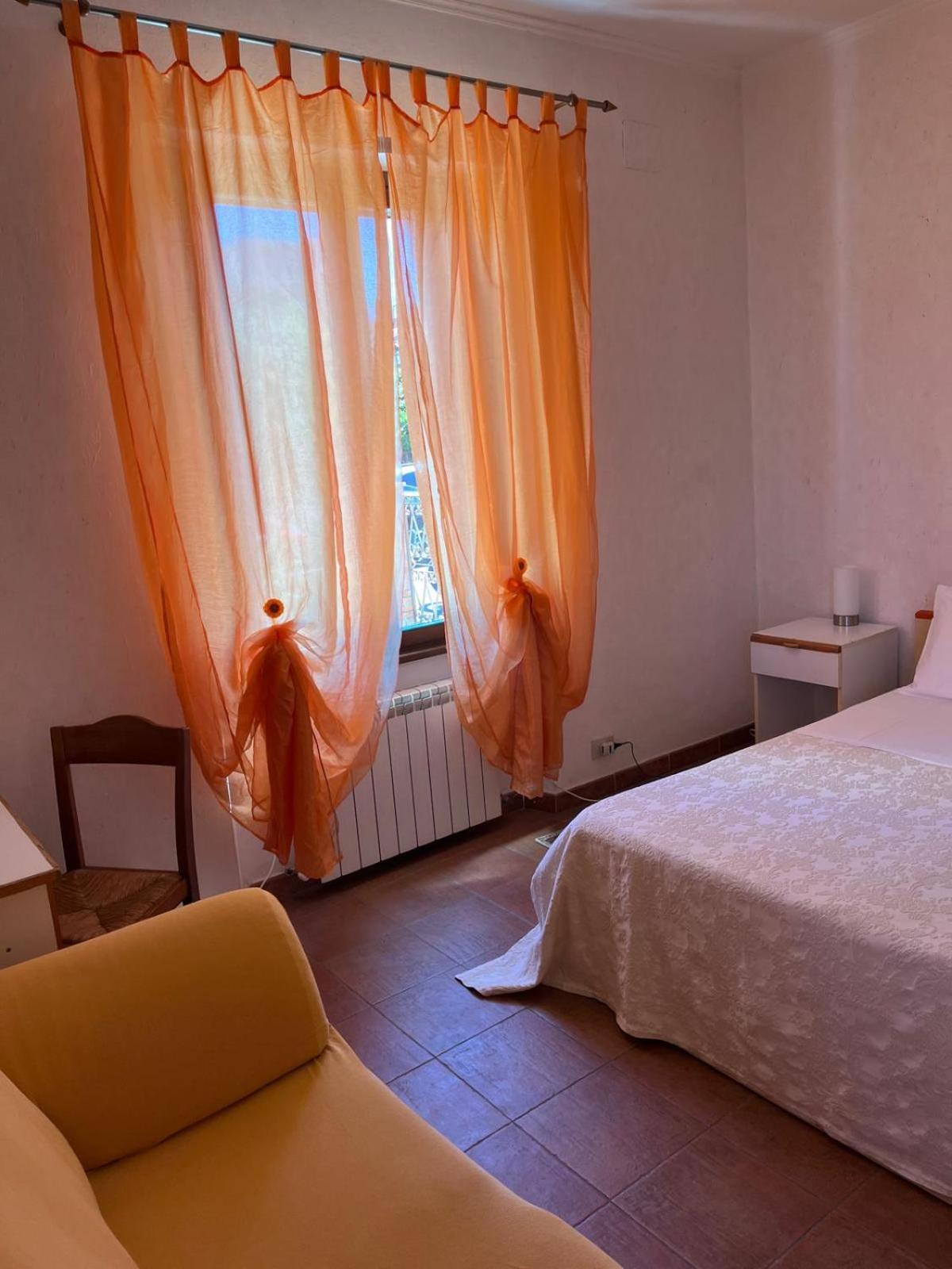 Vacanze Deaf Rome Bagian luar foto