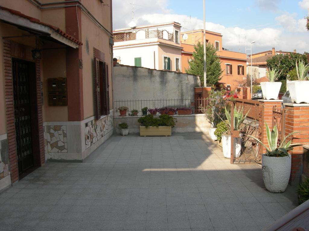 Vacanze Deaf Rome Bagian luar foto