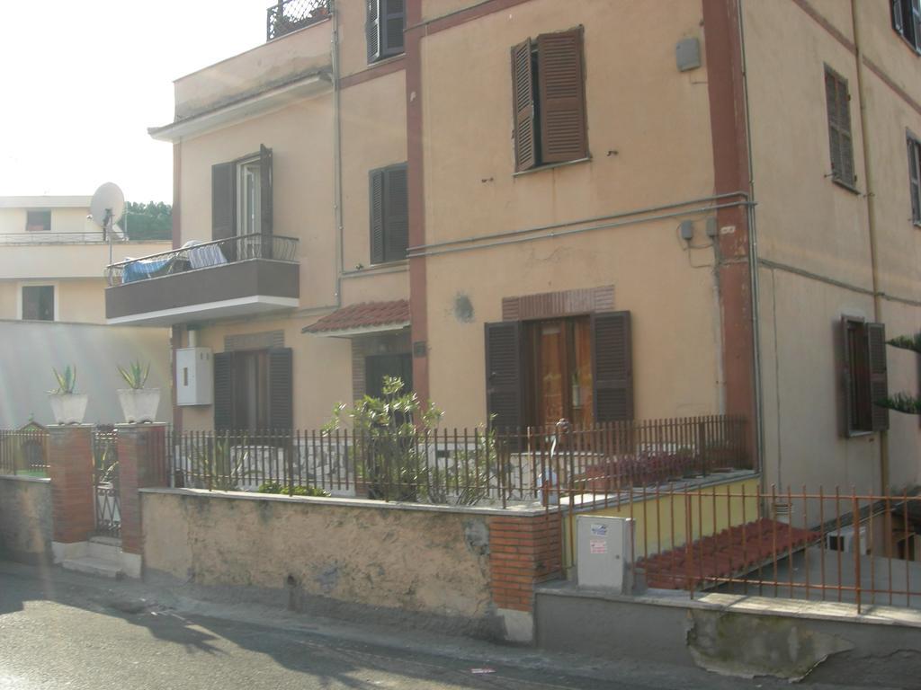 Vacanze Deaf Rome Bagian luar foto